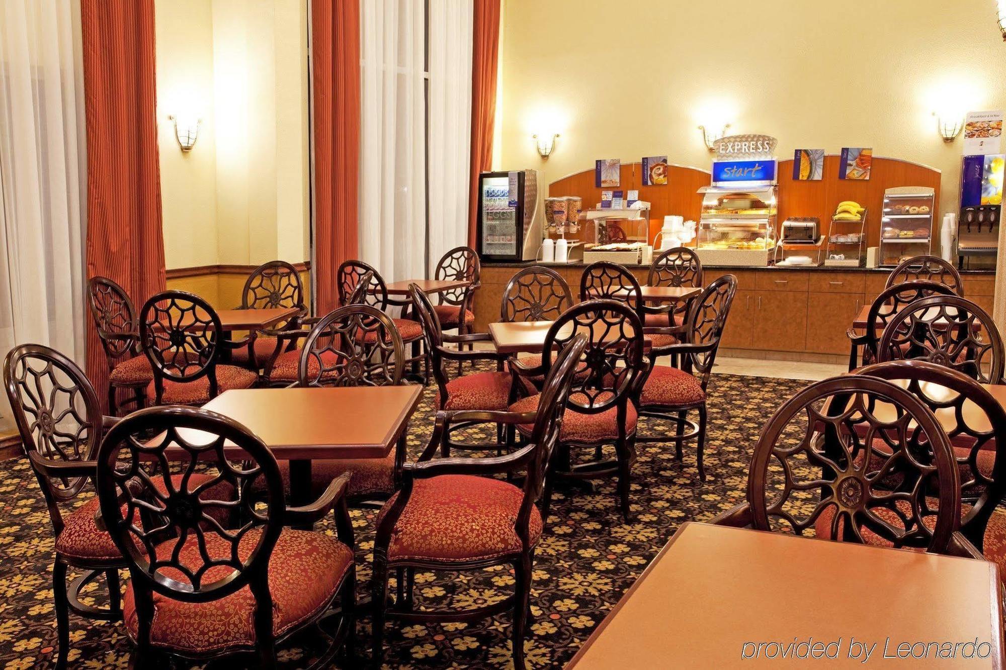 Holiday Inn Express Hotel & Suites Scott-Lafayette West By Ihg Buitenkant foto