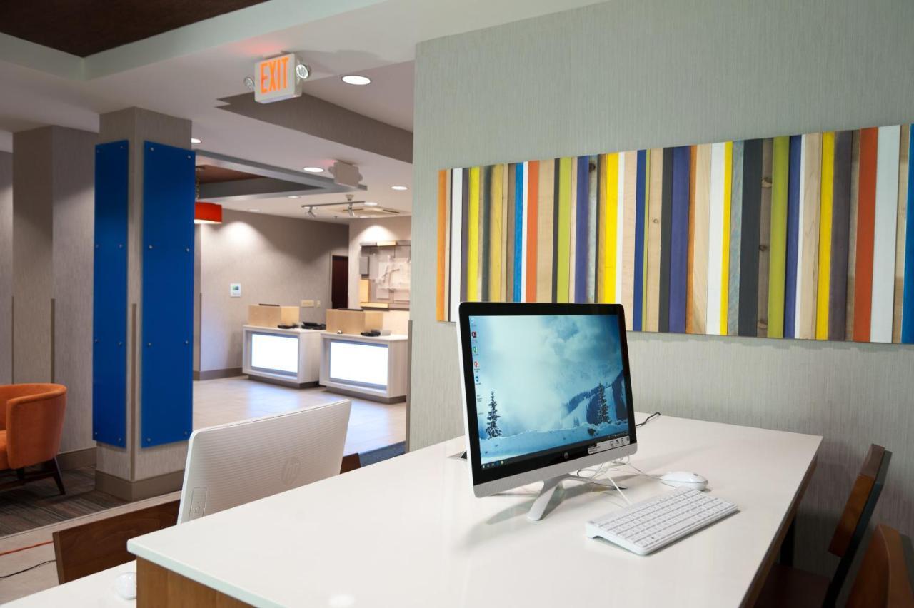 Holiday Inn Express Hotel & Suites Scott-Lafayette West By Ihg Buitenkant foto